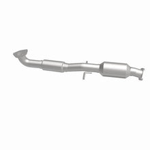 Load image into Gallery viewer, Magnaflow Catalytic Converter Direct Fit Magnaflow 12-13 Buick Verano 2.4L Direct Fit Converter
