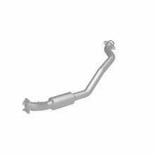 Load image into Gallery viewer, Magnaflow Catalytic Converter Direct Fit Magnaflow 12-17 Dodge Durango / 13-17 Jeep Grand Cherokee Direct Fit CARB Compliant Converter
