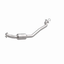 Load image into Gallery viewer, Magnaflow Catalytic Converter Direct Fit Magnaflow 12-17 Dodge Durango / 13-17 Jeep Grand Cherokee Direct Fit CARB Compliant Converter
