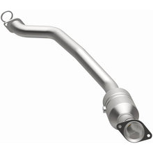 Load image into Gallery viewer, Magnaflow Catalytic Converter Direct Fit Magnaflow 12-17 Dodge Durango / 13-17 Jeep Grand Cherokee Direct Fit CARB Compliant Converter
