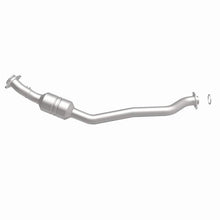 Load image into Gallery viewer, Magnaflow Catalytic Converter Direct Fit Magnaflow 12-17 Dodge Durango / 13-17 Jeep Grand Cherokee Direct Fit CARB Compliant Converter
