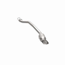 Load image into Gallery viewer, Magnaflow Catalytic Converter Direct Fit Magnaflow 12-17 Dodge Durango / 13-17 Jeep Grand Cherokee Direct Fit CARB Compliant Converter
