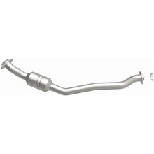 Load image into Gallery viewer, Magnaflow Catalytic Converter Direct Fit Magnaflow 12-17 Dodge Durango / 13-17 Jeep Grand Cherokee Direct Fit CARB Compliant Converter
