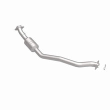 Load image into Gallery viewer, Magnaflow Catalytic Converter Direct Fit Magnaflow 12-17 Dodge Durango / 13-17 Jeep Grand Cherokee Direct Fit CARB Compliant Converter
