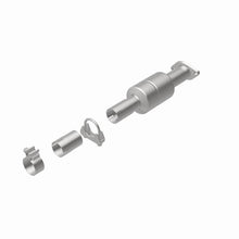 Load image into Gallery viewer, Magnaflow Catalytic Converter Direct Fit Magnaflow 12-17 Hyundai Accent 1.6L Direct Fit Converter
