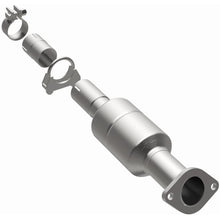 Load image into Gallery viewer, Magnaflow Catalytic Converter Direct Fit Magnaflow 12-17 Hyundai Accent 1.6L Direct Fit Converter
