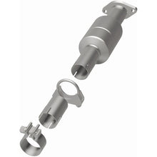 Load image into Gallery viewer, Magnaflow Catalytic Converter Direct Fit Magnaflow 12-17 Hyundai Accent 1.6L Direct Fit Converter

