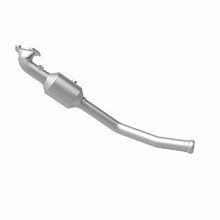 Load image into Gallery viewer, Magnaflow Catalytic Converter Direct Fit Magnaflow 13-15 Jeep Grand Cherokee 3.6L Direct Fit CARB Compliant Converter
