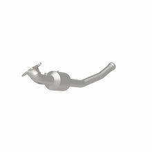 Load image into Gallery viewer, Magnaflow Catalytic Converter Direct Fit Magnaflow 13-15 Jeep Grand Cherokee 3.6L Direct Fit CARB Compliant Converter
