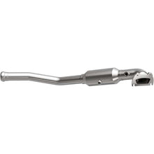 Load image into Gallery viewer, Magnaflow Catalytic Converter Direct Fit Magnaflow 13-15 Jeep Grand Cherokee 3.6L Direct Fit CARB Compliant Converter
