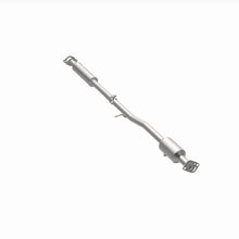 Load image into Gallery viewer, Magnaflow Catalytic Converter Direct Fit Magnaflow 14-15 Kia Sportage 2.4L Direct Fit Cat Converter
