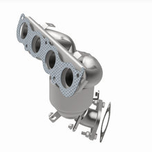 Load image into Gallery viewer, Magnaflow Catalytic Converter Direct Fit Magnaflow 14-16 Kia Forte 1.8L Direct Fit Cat Converter
