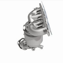 Load image into Gallery viewer, Magnaflow Catalytic Converter Direct Fit Magnaflow 14-16 Kia Forte 1.8L Direct Fit Cat Converter

