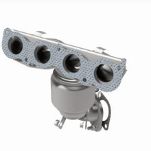 Load image into Gallery viewer, Magnaflow Catalytic Converter Direct Fit Magnaflow 14-16 Kia Forte 1.8L Direct Fit Cat Converter
