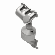 Load image into Gallery viewer, Magnaflow Catalytic Converter Direct Fit Magnaflow 2004 Lexus ES330 3.3L Direct Fit Converter

