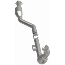 Load image into Gallery viewer, Magnaflow Catalytic Converter Direct Fit Magnaflow 2006 Mercedes-Benz CL500 5.0L Direct Fit Converter
