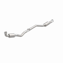 Load image into Gallery viewer, Magnaflow Catalytic Converter Direct Fit Magnaflow 2006 Mercedes-Benz SL500 5.0L Direct Fit Converter
