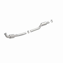 Load image into Gallery viewer, Magnaflow Catalytic Converter Direct Fit Magnaflow 2006 Mercedes-Benz SL500 5.0L Direct Fit Converter
