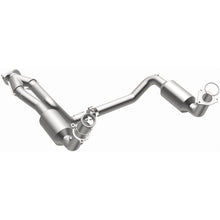 Load image into Gallery viewer, Magnaflow Catalytic Converter Direct Fit Magnaflow 2007 Chevrolet Silverado 1500 Classic 4.8L Direct Fit Converter
