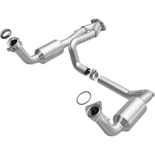 Load image into Gallery viewer, Magnaflow Catalytic Converter Direct Fit Magnaflow 2007 Chevrolet Silverado 1500 Classic 4.8L Direct Fit Converter
