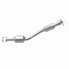 Load image into Gallery viewer, Magnaflow Catalytic Converter Direct Fit Magnaflow 2007 Saturn Vue 2.4L Direct Fit Converter
