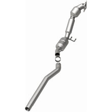 Load image into Gallery viewer, Magnaflow Catalytic Converter Direct Fit Magnaflow 2008 Volkswagen Passat 2.0L Direct Fit Converter
