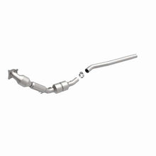 Load image into Gallery viewer, Magnaflow Catalytic Converter Direct Fit Magnaflow 2008 Volkswagen Passat 2.0L Direct Fit Converter
