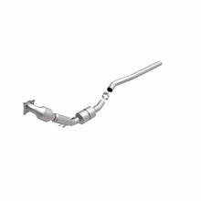 Load image into Gallery viewer, Magnaflow Catalytic Converter Direct Fit Magnaflow 2008 Volkswagen Passat 2.0L Direct Fit Converter
