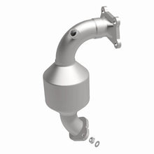 Load image into Gallery viewer, Magnaflow Catalytic Converter Direct Fit Magnaflow 2010 Buick LaCrosse 3.0L Direct Fit Converter
