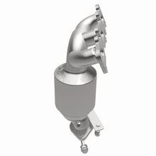 Load image into Gallery viewer, Magnaflow Catalytic Converter Direct Fit Magnaflow 2011 Lincoln MKT 3.7L Direct Fit Converter
