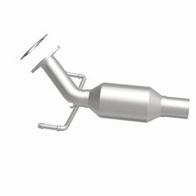Load image into Gallery viewer, Magnaflow Catalytic Converter Direct Fit Magnaflow 2013 Buick Encore 1.4L Direct Fit Converter
