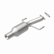 Load image into Gallery viewer, Magnaflow Catalytic Converter Direct Fit Magnaflow 2013 Buick Encore 1.4L Direct Fit Converter
