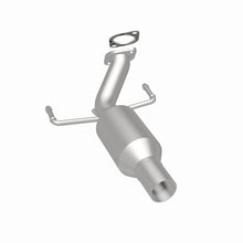 Load image into Gallery viewer, Magnaflow Catalytic Converter Direct Fit Magnaflow 2013 Buick Encore 1.4L Direct Fit Converter
