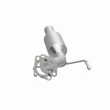 Load image into Gallery viewer, Magnaflow Catalytic Converter Direct Fit Magnaflow 2013 Buick Encore 1.4L Direct Fit Converter
