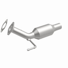 Load image into Gallery viewer, Magnaflow Catalytic Converter Direct Fit Magnaflow 2013 Buick Encore 1.4L Direct Fit Converter

