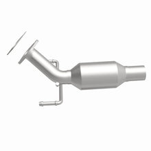 Load image into Gallery viewer, Magnaflow Catalytic Converter Direct Fit Magnaflow 2013 Buick Encore 1.4L Direct Fit Converter
