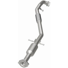 Load image into Gallery viewer, Magnaflow Catalytic Converter Direct Fit Magnaflow 2013 Chevrolet Malibu 2.5L Direct Fit Converter
