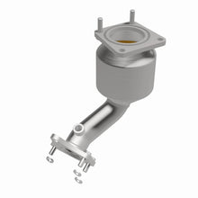 Load image into Gallery viewer, Magnaflow Catalytic Converter Direct Fit Magnaflow 2013 Nissan Pathfinder 3.5L Direct Fit Converter
