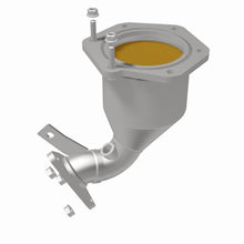 Load image into Gallery viewer, Magnaflow Catalytic Converter Direct Fit Magnaflow 2013 Nissan Pathfinder 3.5L Direct Fit Converter

