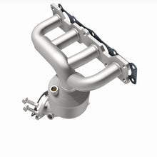 Load image into Gallery viewer, Magnaflow Catalytic Converter Direct Fit Magnaflow 2015 Kia Optima 2.4L Direct Fit Cat Converter
