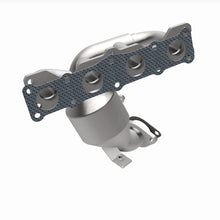 Load image into Gallery viewer, Magnaflow Catalytic Converter Direct Fit Magnaflow 2015 Kia Optima 2.4L Direct Fit Cat Converter
