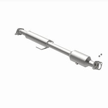 Load image into Gallery viewer, Magnaflow Catalytic Converter Direct Fit Magnaflow 2015 Kia Optima 2.4L Direct Fit Cat Converter (California Grade)
