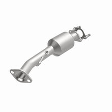 Load image into Gallery viewer, Magnaflow Catalytic Converter Direct Fit MagnaFlow California Converter Direct Fit 13-15 Nissan NV200 2.0L
