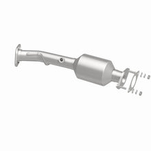 Load image into Gallery viewer, Magnaflow Catalytic Converter Direct Fit MagnaFlow California Converter Direct Fit 13-15 Nissan NV200 2.0L
