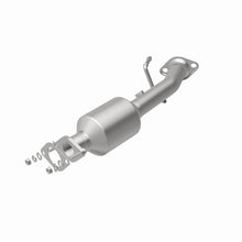 Load image into Gallery viewer, Magnaflow Catalytic Converter Direct Fit MagnaFlow California Converter Direct Fit 13-15 Nissan NV200 2.0L
