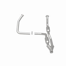 Load image into Gallery viewer, Magnaflow Catalytic Converter Direct Fit Magnaflow California Direct Fit Converter 05-07 Dodge Ram 2500 5.7L
