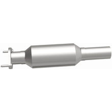 Load image into Gallery viewer, Magnaflow Catalytic Converter Direct Fit Magnaflow California Direct Fit Converter 06-09 Ford Fusion 3.0L
