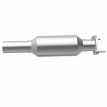 Load image into Gallery viewer, Magnaflow Catalytic Converter Direct Fit Magnaflow California Direct Fit Converter 06-09 Ford Fusion 3.0L
