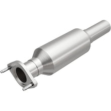 Load image into Gallery viewer, Magnaflow Catalytic Converter Direct Fit Magnaflow California Direct Fit Converter 06-09 Ford Fusion 3.0L
