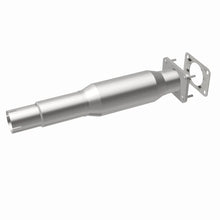 Load image into Gallery viewer, Magnaflow Catalytic Converter Direct Fit Magnaflow California Grade Direct-Fit Catalytic Converter 04-05 Buick Park Avenue/LeSabre 3.8L
